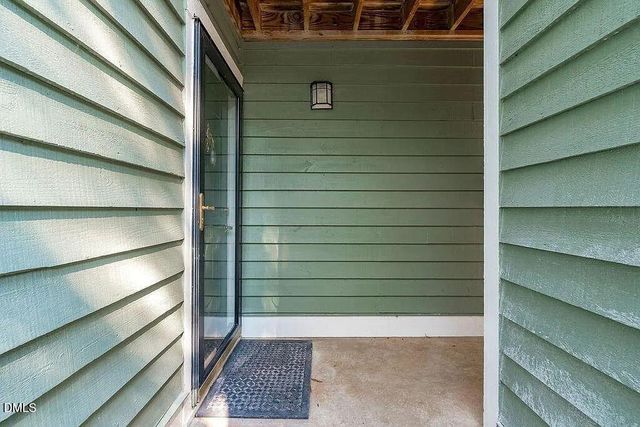 1200 Westview Lane 101, Raleigh, NC 27605