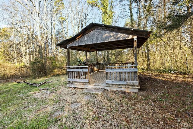 968 Mud Street, Concord, VA 24538