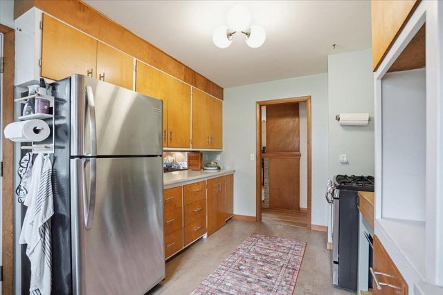 102 W Lakeview Avenue, Madison, WI 53716