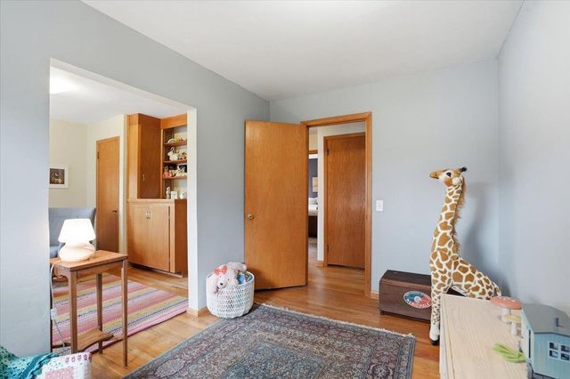 102 W Lakeview Avenue, Madison, WI 53716
