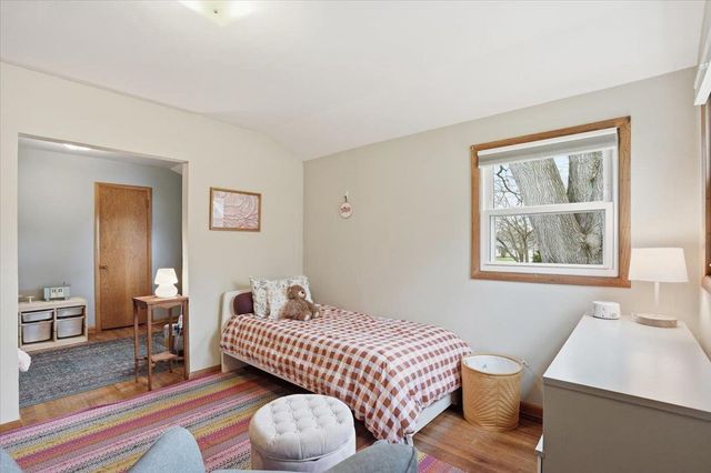 102 W Lakeview Avenue, Madison, WI 53716