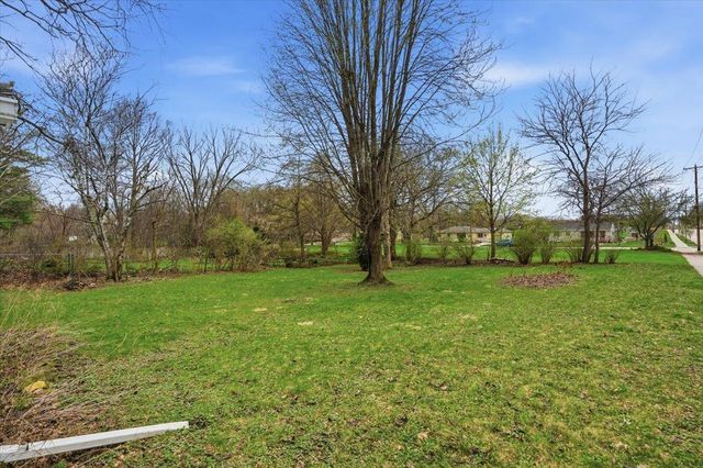 102 W Lakeview Avenue, Madison, WI 53716