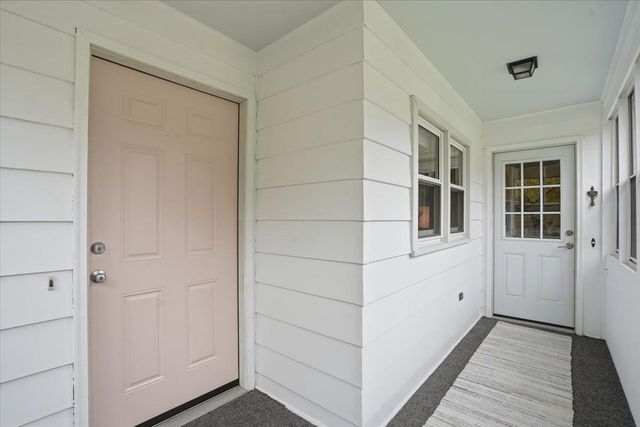 102 W Lakeview Avenue, Madison, WI 53716
