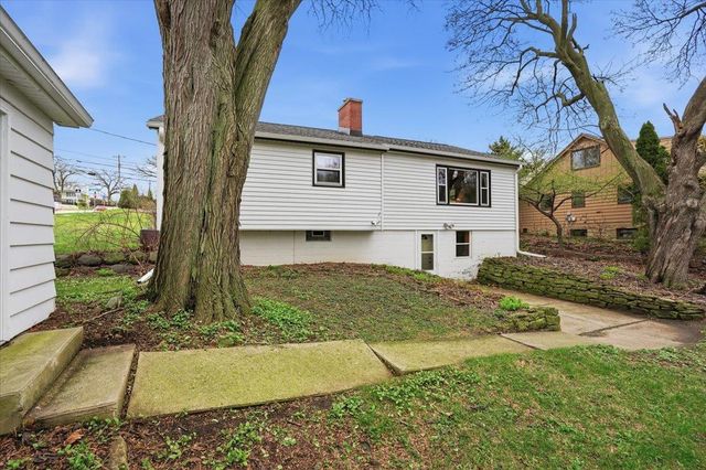 102 W Lakeview Avenue, Madison, WI 53716