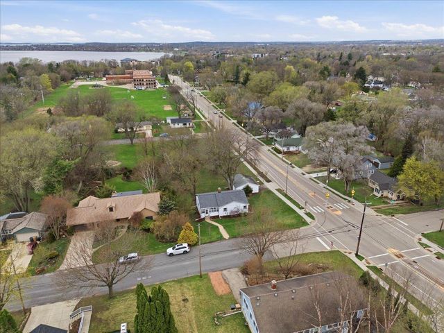 102 W Lakeview Avenue, Madison, WI 53716