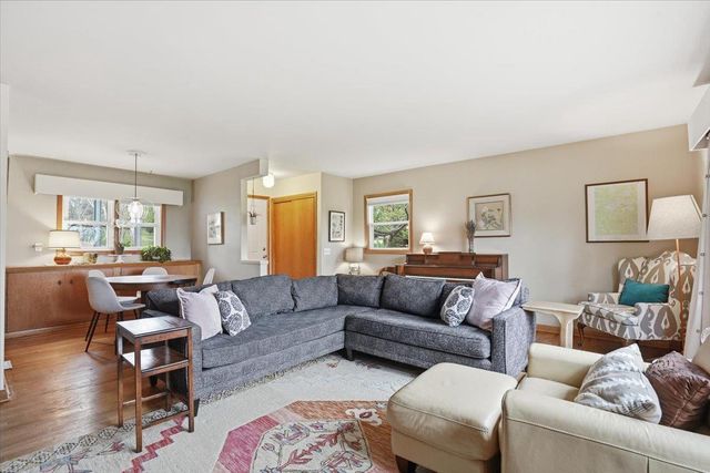 102 W Lakeview Avenue, Madison, WI 53716