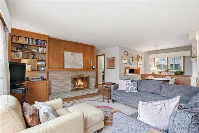 102 W Lakeview Avenue, Madison, WI 53716