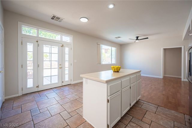 1334 Villa Park Court, Las Vegas, NV 89110