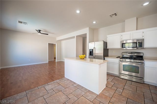 1334 Villa Park Court, Las Vegas, NV 89110