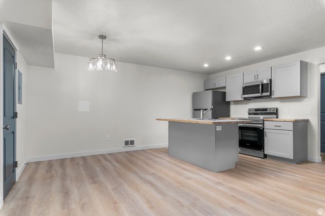 327 E 1100 N, Pleasant Grove, UT 84062