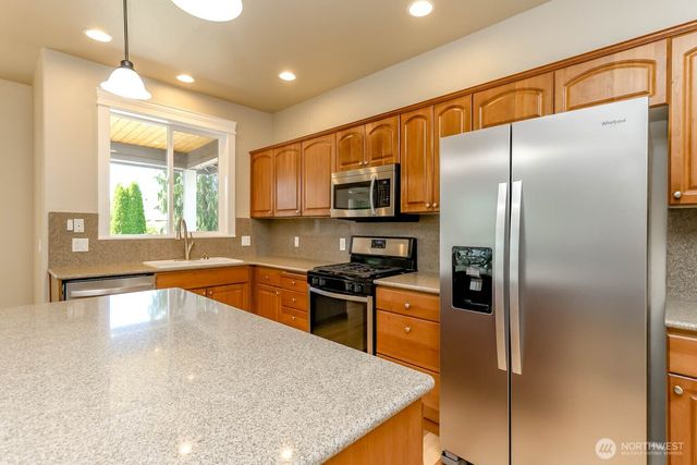 7406 223rd Avenue Ct E, Buckley, WA 98321