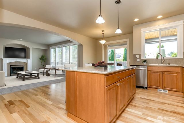 7406 223rd Avenue Ct E, Buckley, WA 98321