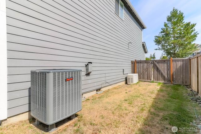 7406 223rd Avenue Ct E, Buckley, WA 98321