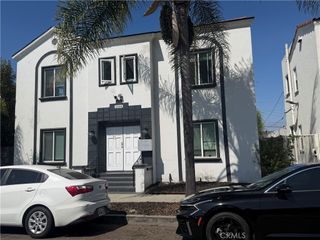 1009 Coronado Avenue 2, Long Beach, CA 90804