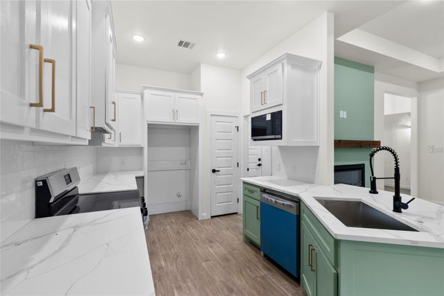 1005 Cornelia Street, Greenville, TX 75401