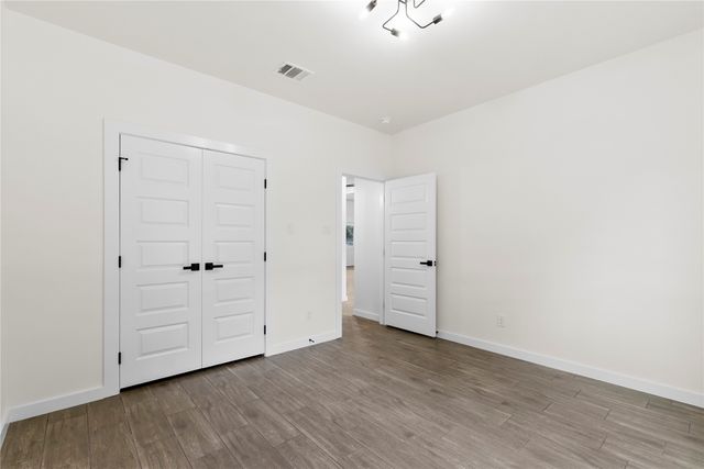 1005 Cornelia Street, Greenville, TX 75401