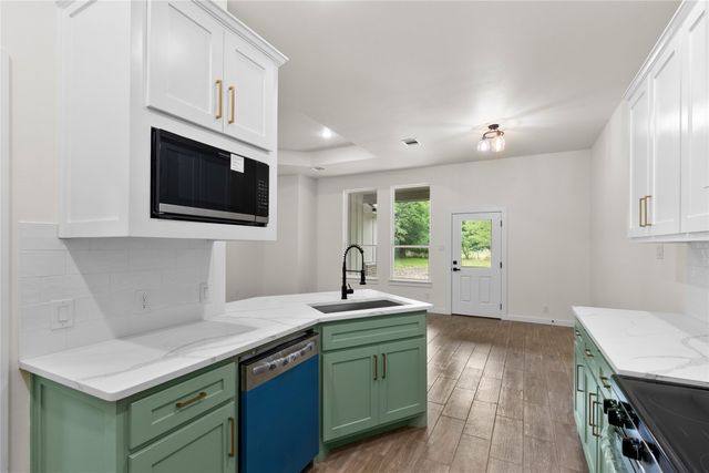 1005 Cornelia Street, Greenville, TX 75401