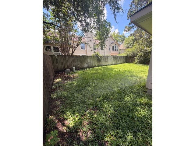 31 Auburn Path Drive, The Woodlands, TX 77382