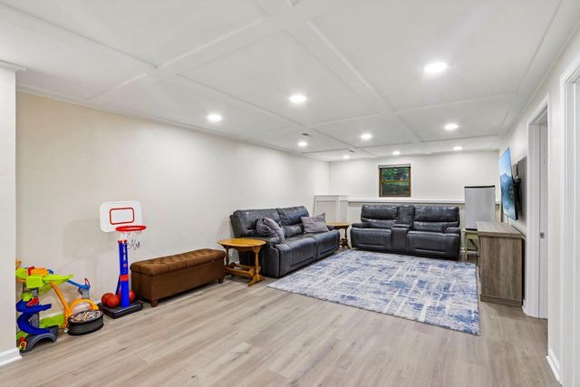 900 Olympic Street, Sun Prairie, WI 53590