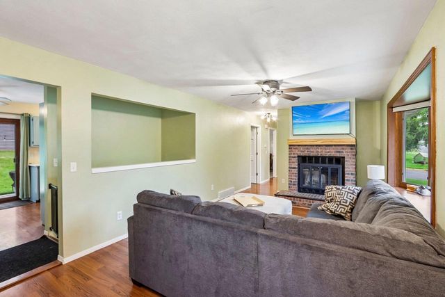 900 Olympic Street, Sun Prairie, WI 53590