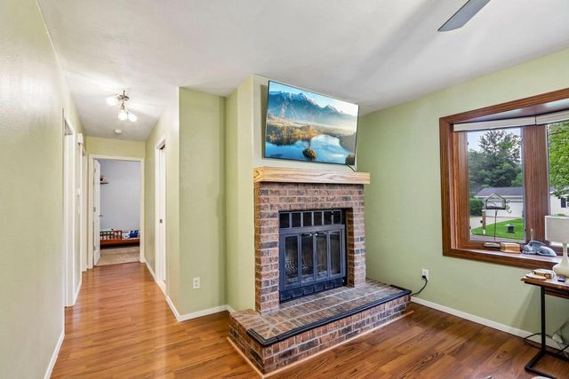 900 Olympic Street, Sun Prairie, WI 53590