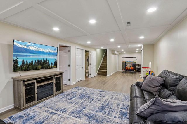 900 Olympic Street, Sun Prairie, WI 53590