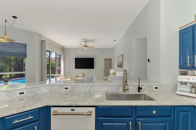 5106 76TH STREET E, Bradenton, FL 34203