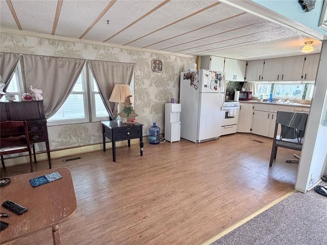 6904 CORTEZ RD W 15, Bradenton, FL 34210