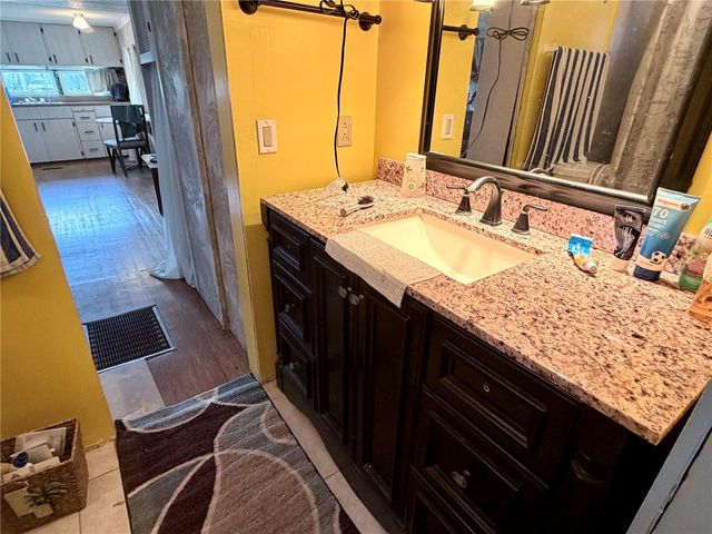 6904 CORTEZ RD W 15, Bradenton, FL 34210