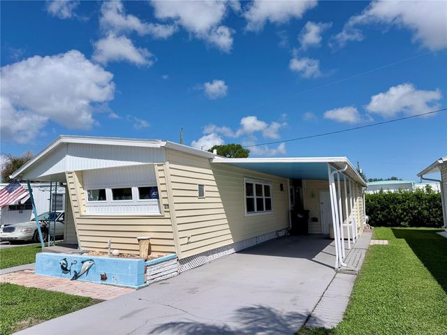 6904 CORTEZ RD W 15, Bradenton, FL 34210