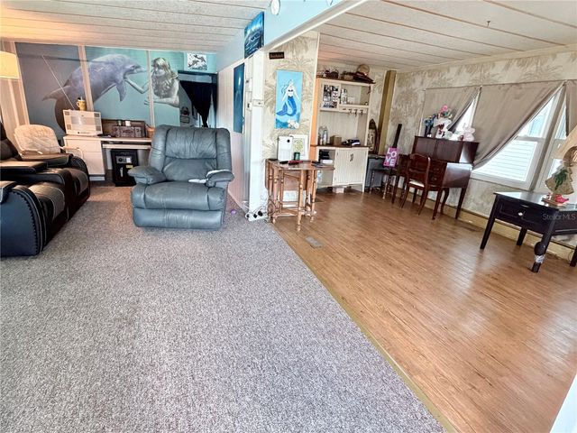 6904 CORTEZ RD W 15, Bradenton, FL 34210
