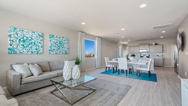 1481 Brillo del Cielo Street NW, Los Lunas, NM 87031