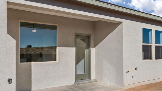 1481 Brillo del Cielo Street NW, Los Lunas, NM 87031