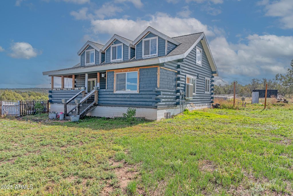 4933 SAWMILL Road, Clay Springs, AZ 85923