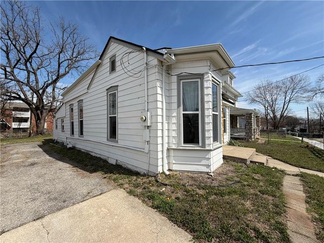 2602 Essex Avenue, Kansas City, KS 66103