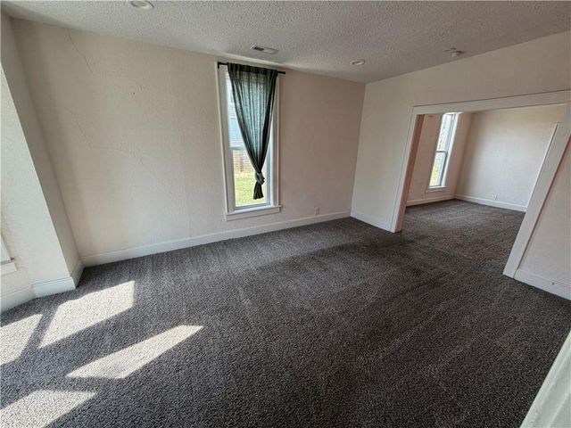 2602 Essex Avenue, Kansas City, KS 66103