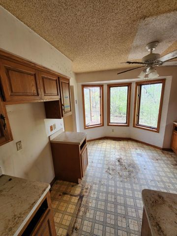 21391 Rum River Drive, Oak Grove, MN 55303