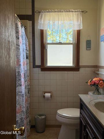 1032 Bill Road, Rotterdam, NY 12303