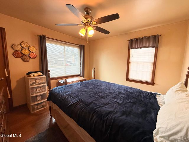 1032 Bill Road, Rotterdam, NY 12303