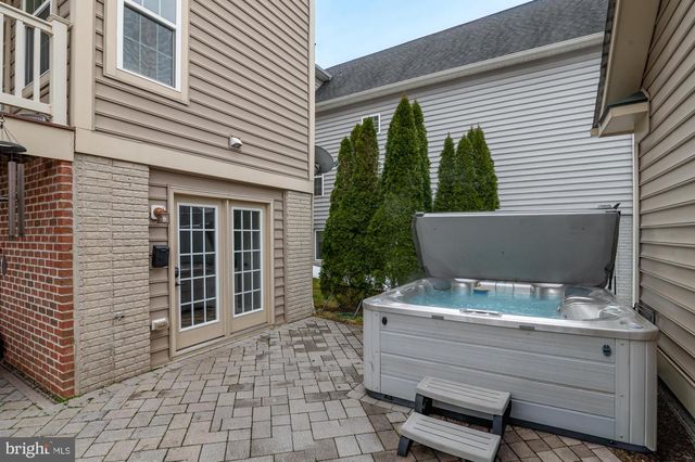 1317 YOURTEE SPRING DR, Brunswick, MD 21716