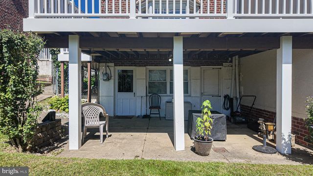 9922 S CANTERBURY RD, Philadelphia, PA 19114