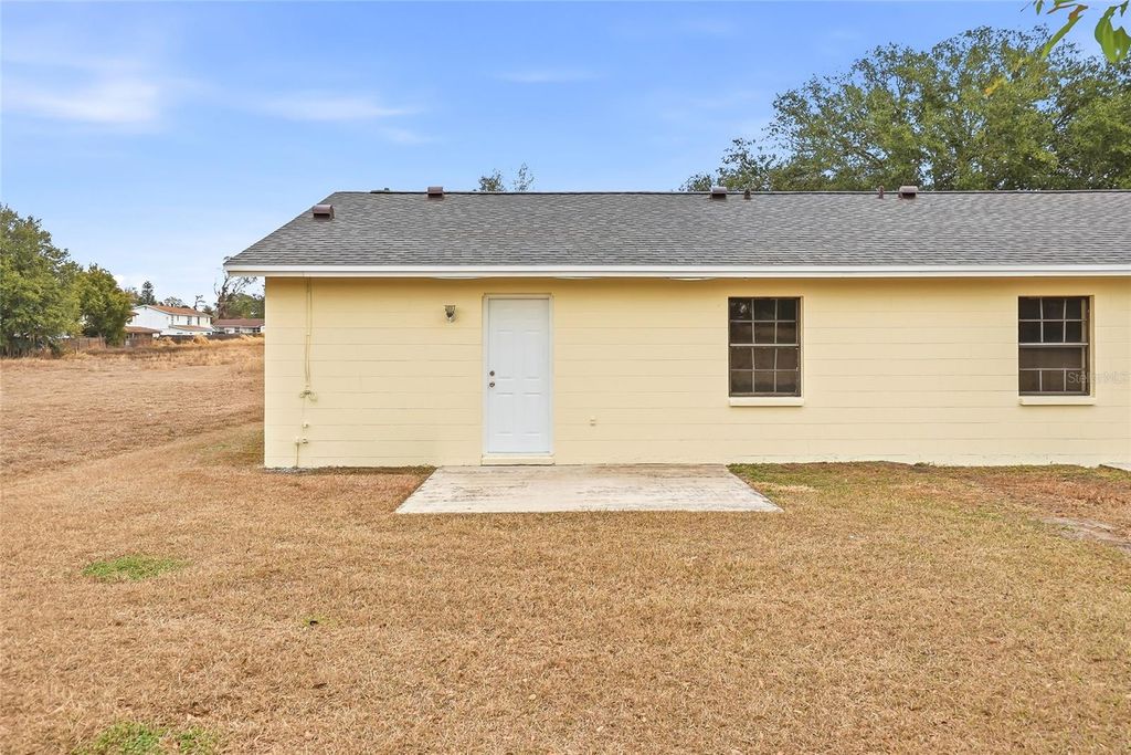 Image 38 of property listing at 729/731 SUNBRIGHT DRIVE, Seffner, FL 33584