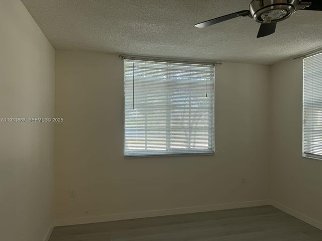 11145 SW 6th St 104, Pembroke Pines, FL 33025