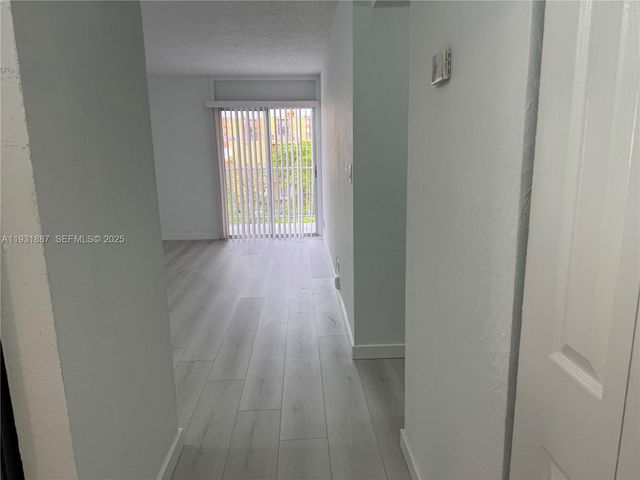 11145 SW 6th St 104, Pembroke Pines, FL 33025