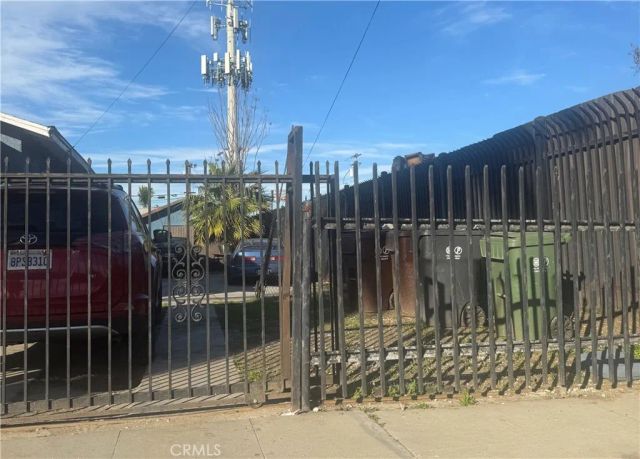 215 E Elm, Compton, CA 90220