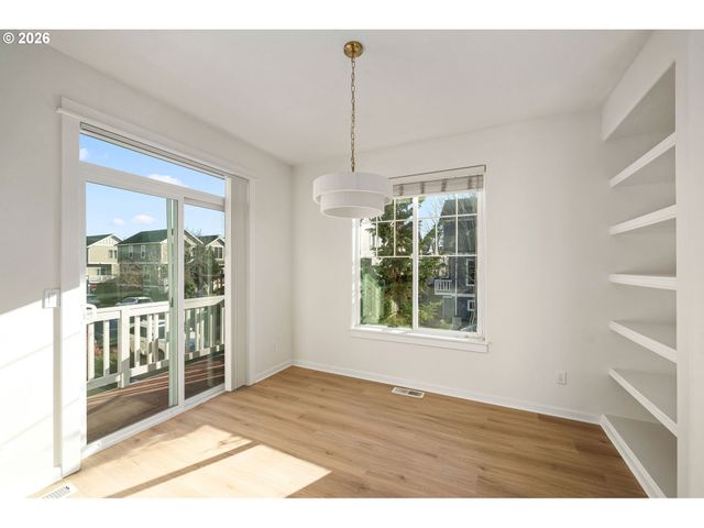 1190 Sw 162ND Ave, Beaverton, OR 97006