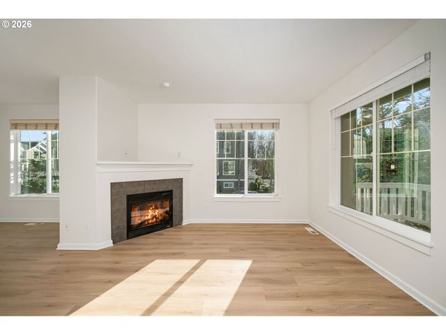 1190 Sw 162ND Ave, Beaverton, OR 97006