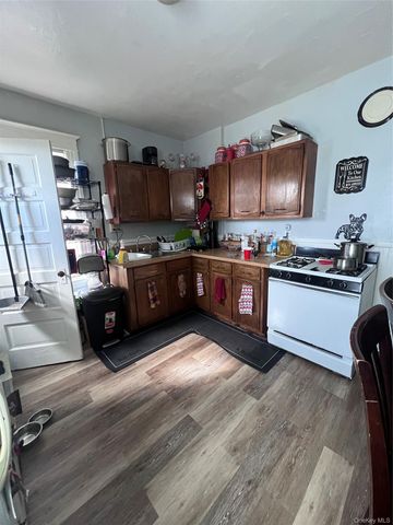 12 May Street, Poughkeepsie, NY 12603