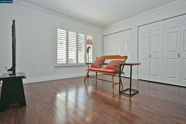 1332 Canyonwood Ct 2, Walnut Creek, CA 94595