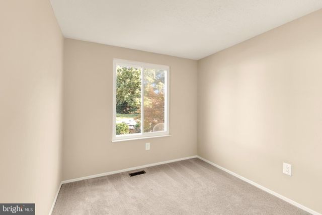 7844 MINERAL DR, Gaithersburg, MD 20877